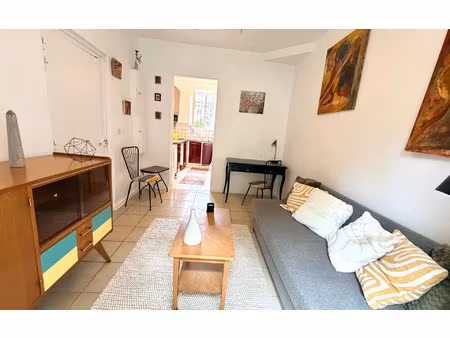 location appartement  m² t-1 à rosny-sous-bois  700 €