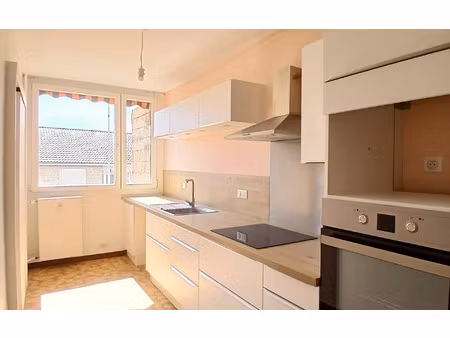location appartement  102.8 m² t-4 à saint-dizier  950 €