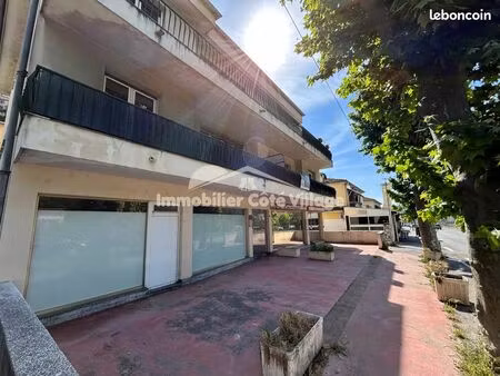 local commercial 30 m² contes