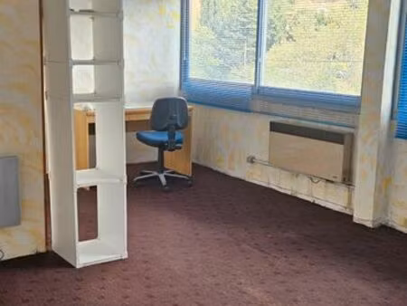 bureau 20m2