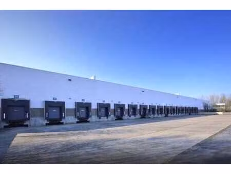 site logistique à louer à bornem