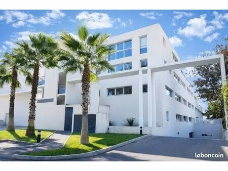 local commercial 49 m² cannes