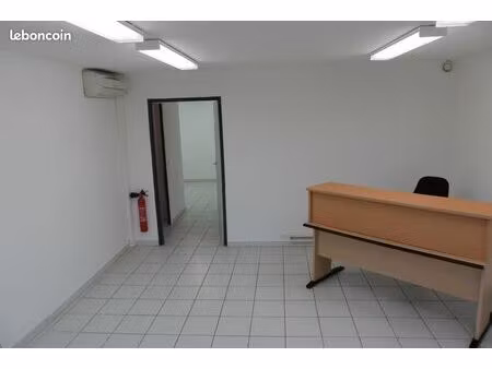 local commercial rdc le cannet