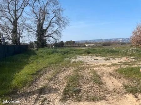terrain 397 m² alleins