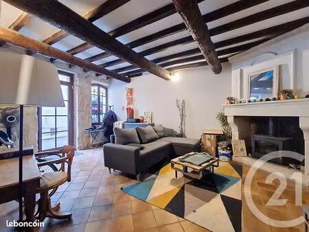 maison 2 pièces 78 m²