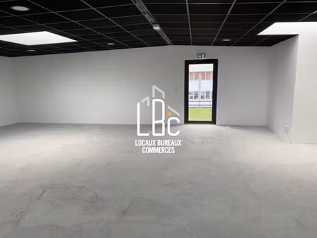location local commercial