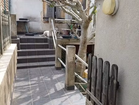maison de village