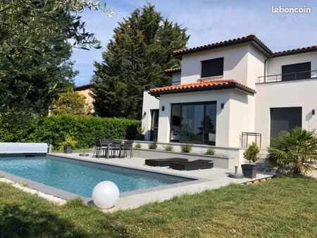 maison 4 pièces 82 m²