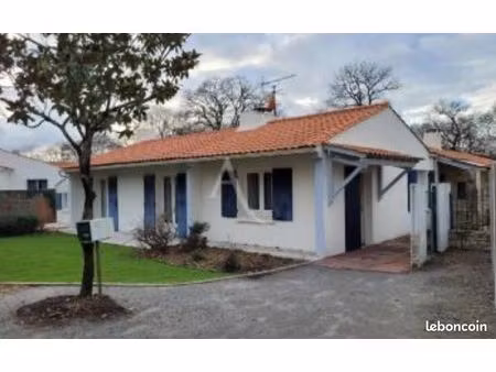 maison de village plain pied