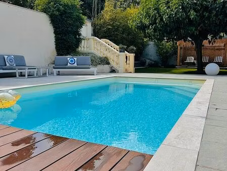 propriété familiale d'exception au pied des alpilles - 181 m2 - 5 chambres - piscine chauf