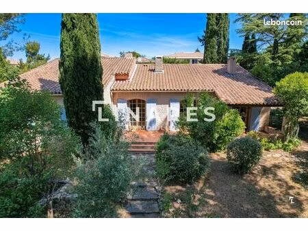 maison 5 pièces 130 m²
