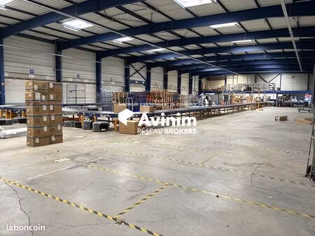 local 2611 m² vitrolles