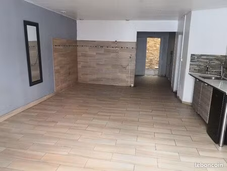 bureaux 68 m²
