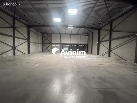 local 1357 m² aix-en-provence