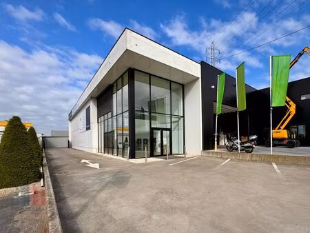 surface commerciale à louer à brugsesteenweg 417 roeselare (rbw04224)