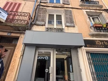 local commercial centre ville aix-en-provence