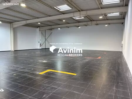 local 400 m² martigues