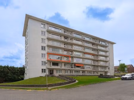 appartement à louer à square d'hougoumont 51 braine-l'alleud (vbe28199)