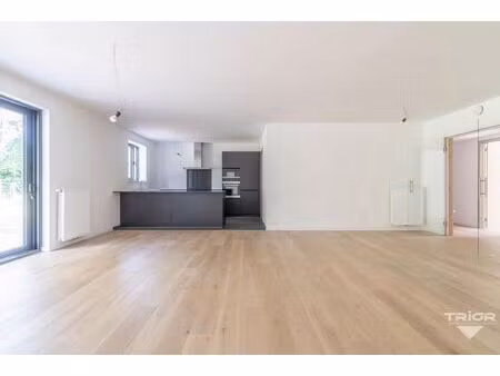 rez-de-chaussée à louer à avenue blucher 15 braine-l'alleud (vbe27734)