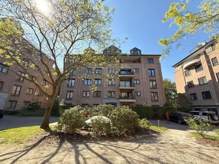 appartement à louer à clos des trois fontaines 9 auderghem (vbe28036)