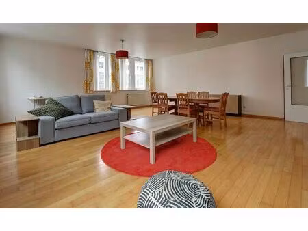 appartement à louer avec garage et 3 chambres   auderghem (vbe27521)
