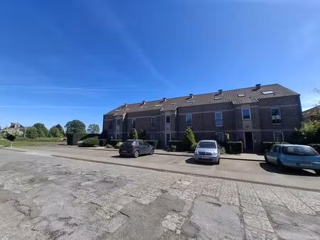 duplex à louer à rue des postes  80c maisières (vbe27483)