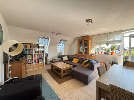appartement à louer avec 2 chambres   pont-à-celles (vbe28084)