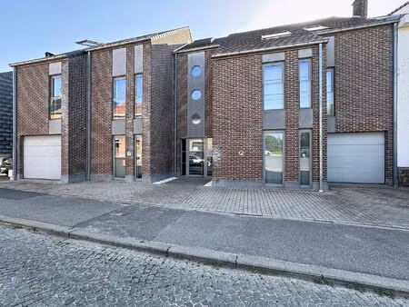 appartement à louer avec 2 chambres   buzet (vbe27530)