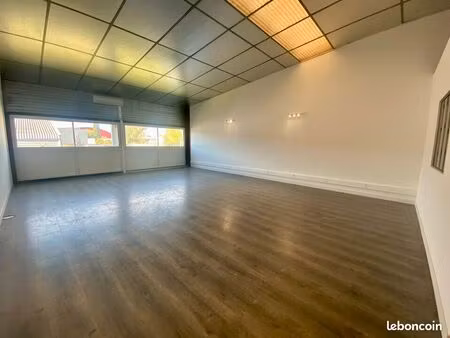 bureaux 95 m²