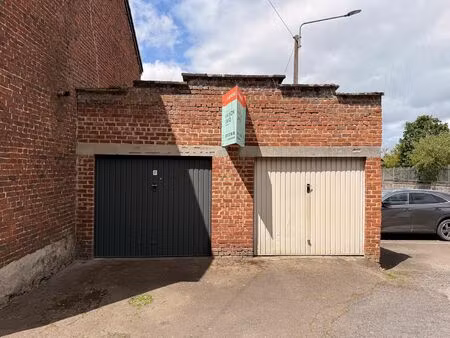 garage à vendre à rue paul janson erquelinnes (rbw03347)