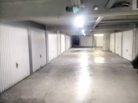 garage fermé sécurisé à saint charles