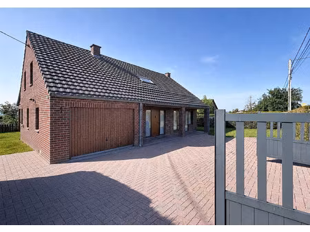 maison à vendre avec terrasse et jardin   feschaux (vbe28206)