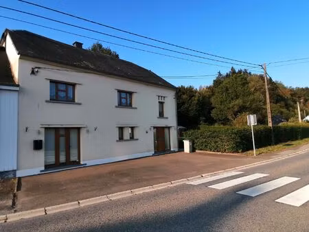 maison à louer avec terrasse et jardin   fauvillers (vbe28531)