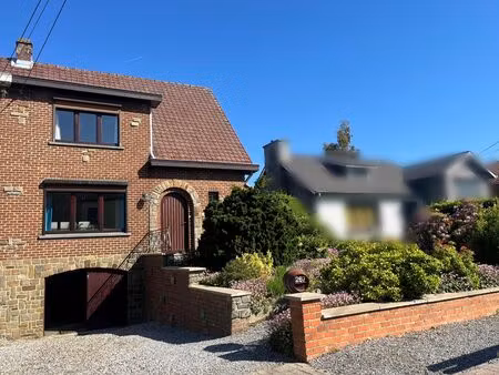 maison à vendre à route de gosselies 267 fleurus (vbe27291)