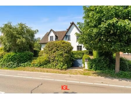 maison à vendre à brusselbaan 530 sint-pieters-leeuw (rbw04216)