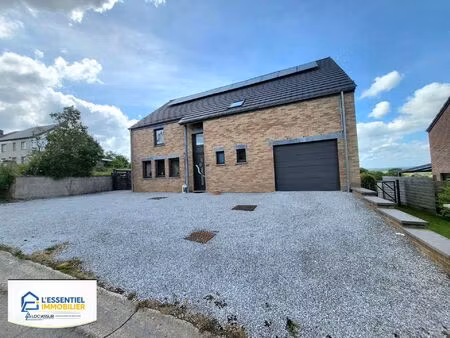 villa à vendre à rue célestin denis 80 couvin (vbe27668)