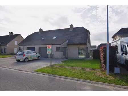maison à louer à turfhouwe 4 zedelgem (rwc42672)