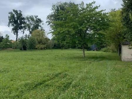 terrain de loisirs