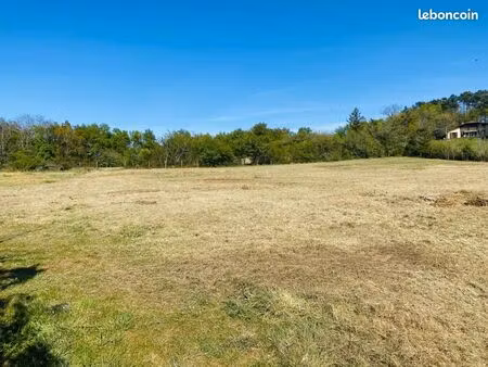 terrain 751 m² cursan