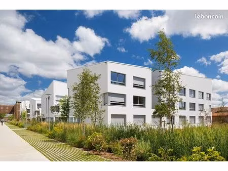 studio 1 pièce 22 m²