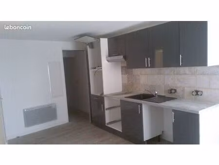 appartement t1/2 centre du village