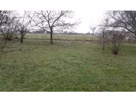 terrain 820 m² portets