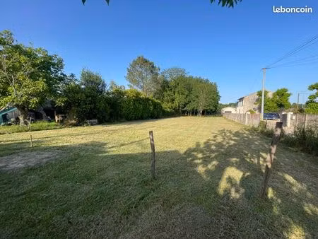 terrain 1000m2