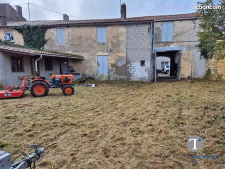 maison 6 pièces 300 m²
