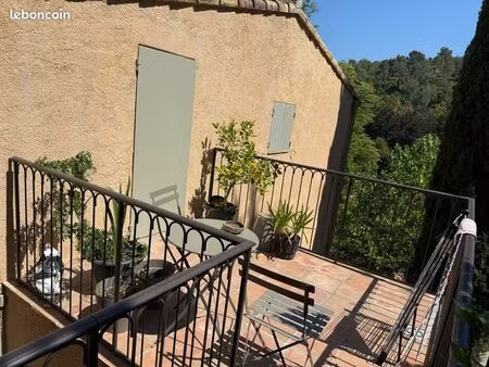 charmant t2 à saint marc jaumegarde