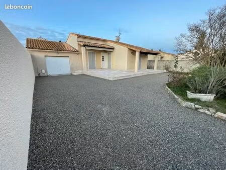 mollégès villa plain pied t 5