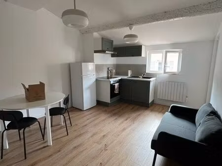 t2/t3 – plein cœur de noailles – charme  confort et fonctionnalité