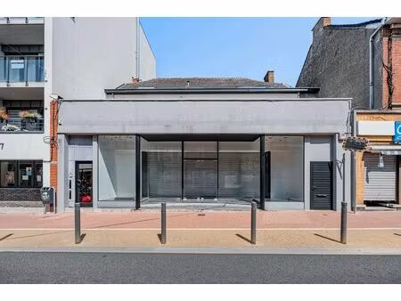 surface commerciale à vendre à rue grande 100 dour (vbe27842)