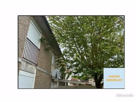 castelnau de medoc  maison t4 avec garage et jardin 