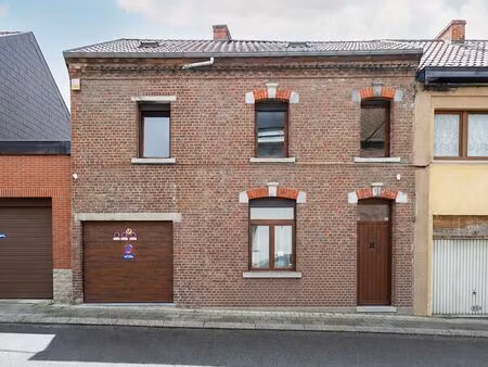 maison à vendre avec garage et terrasse   la bouverie (vbe27542)